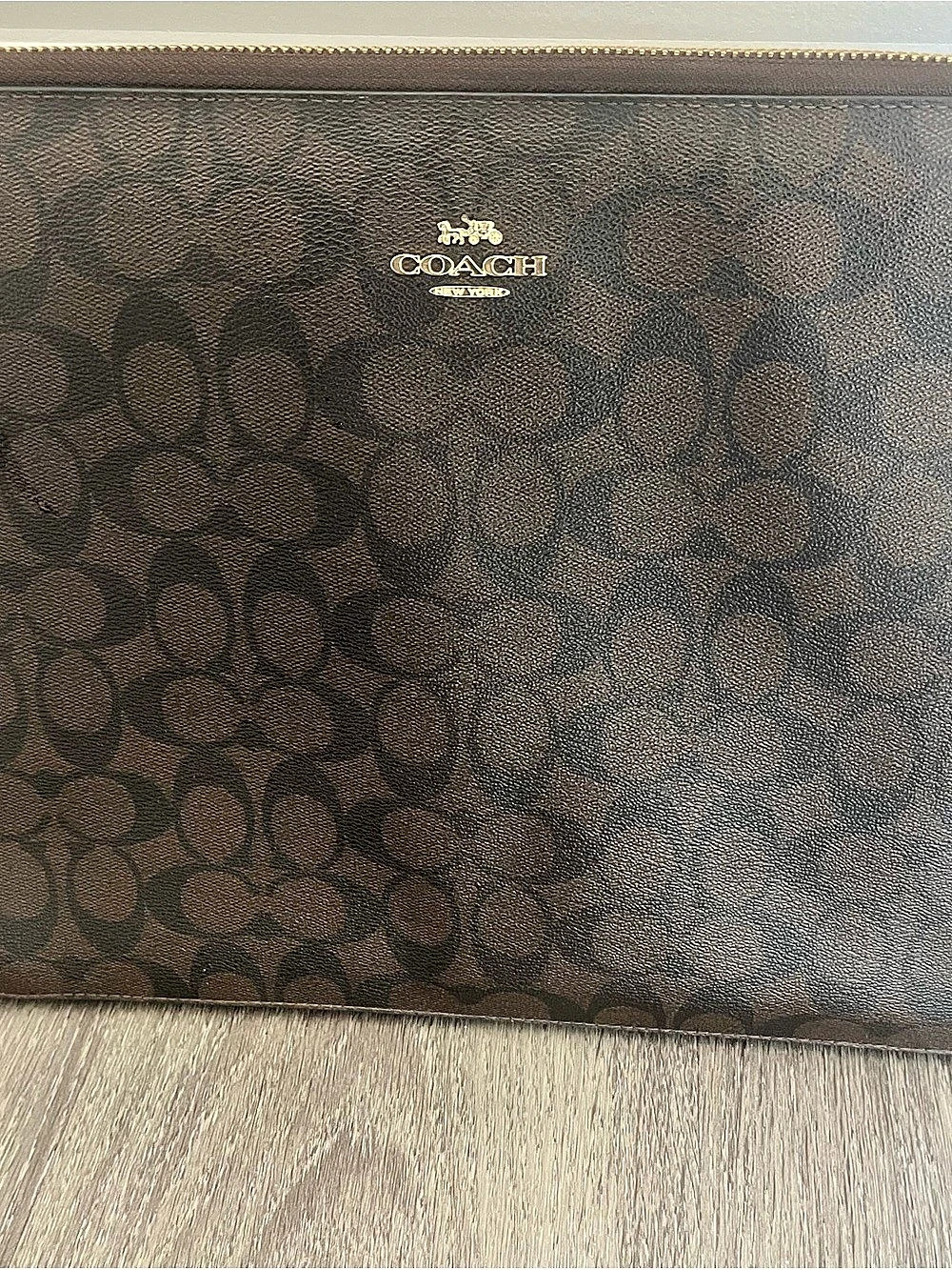 Coach
Brown & Black Monogram Laptop Bag
